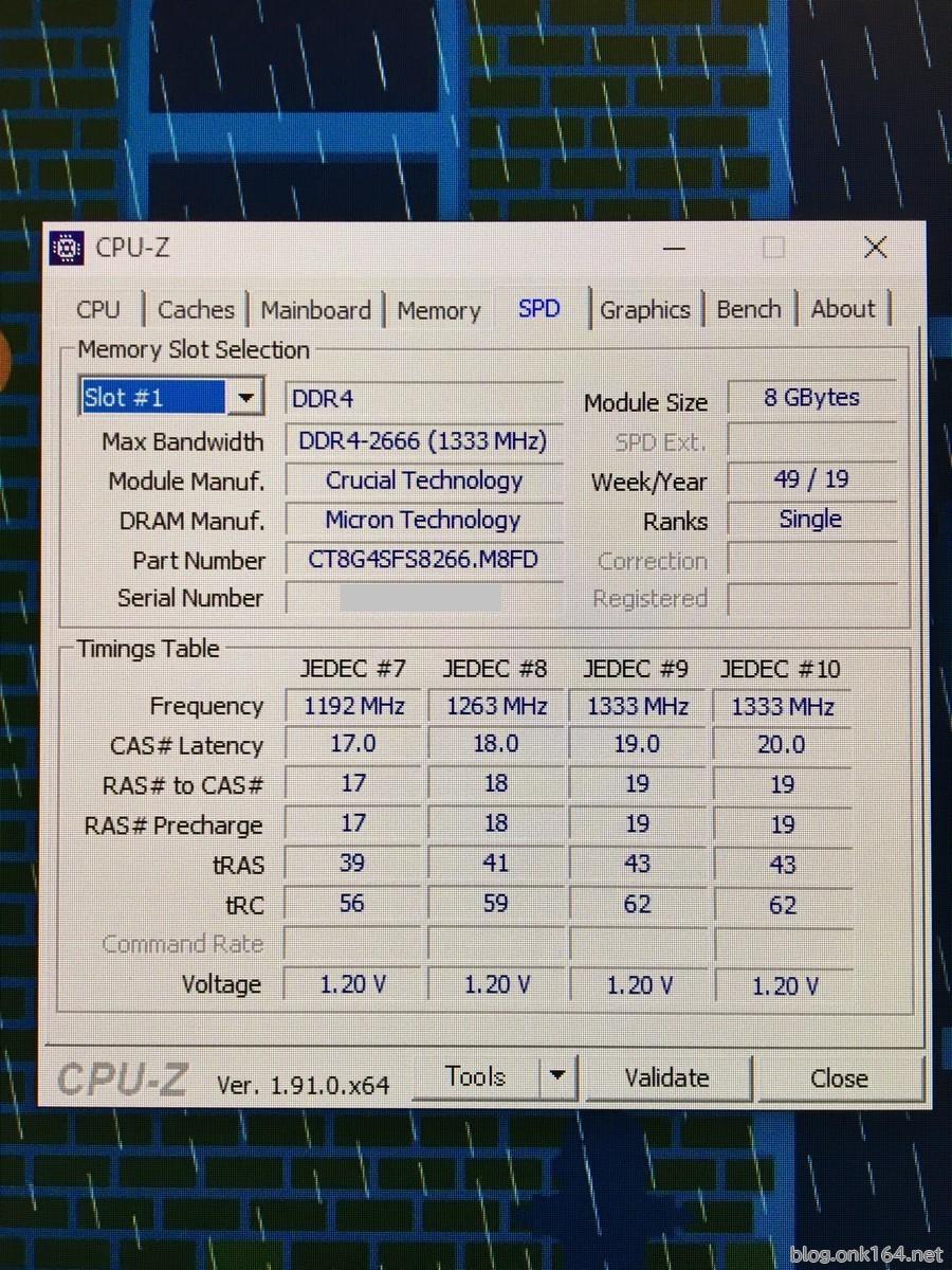 Intel NUC「NUC8I3BEH」に2枚の8GBメモリーを取り付けて診断をする 